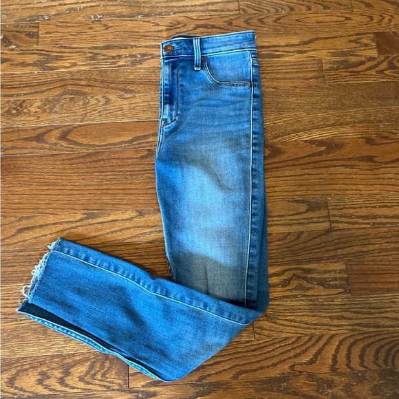 Womens Abercrombie jeans legging high rise size 2 short 26 short - Picture 1 of 3